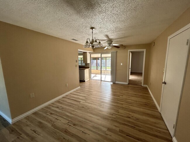 Building Photo - 4036 Knight Ave