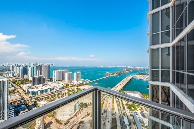 Building Photo - 1100 Biscayne Blvd
