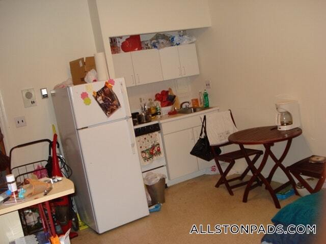 Building Photo - 2018 Commonwealth Ave