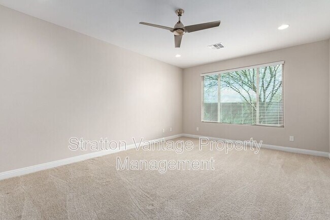 Building Photo - 5575 Cinder Brk Wy