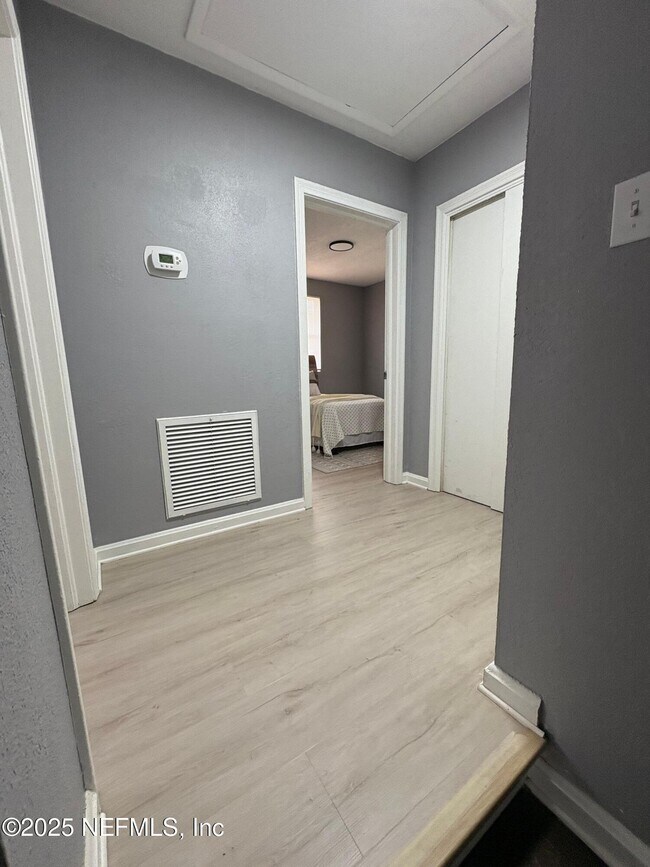 Building Photo - 3150 Belden Cir