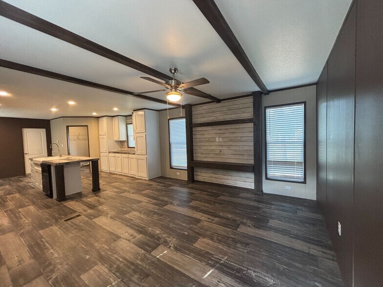 Building Photo - 123 Norene St