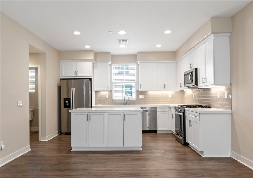 Building Photo - 4358 St Cloud Way