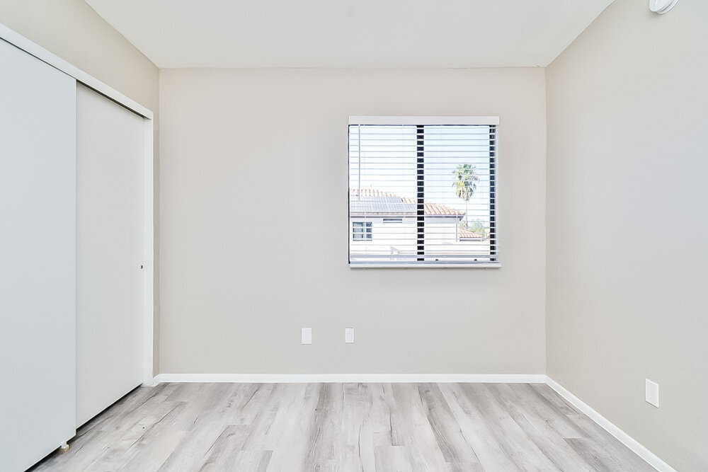 Building Photo - 7880 S Castle Bay St
