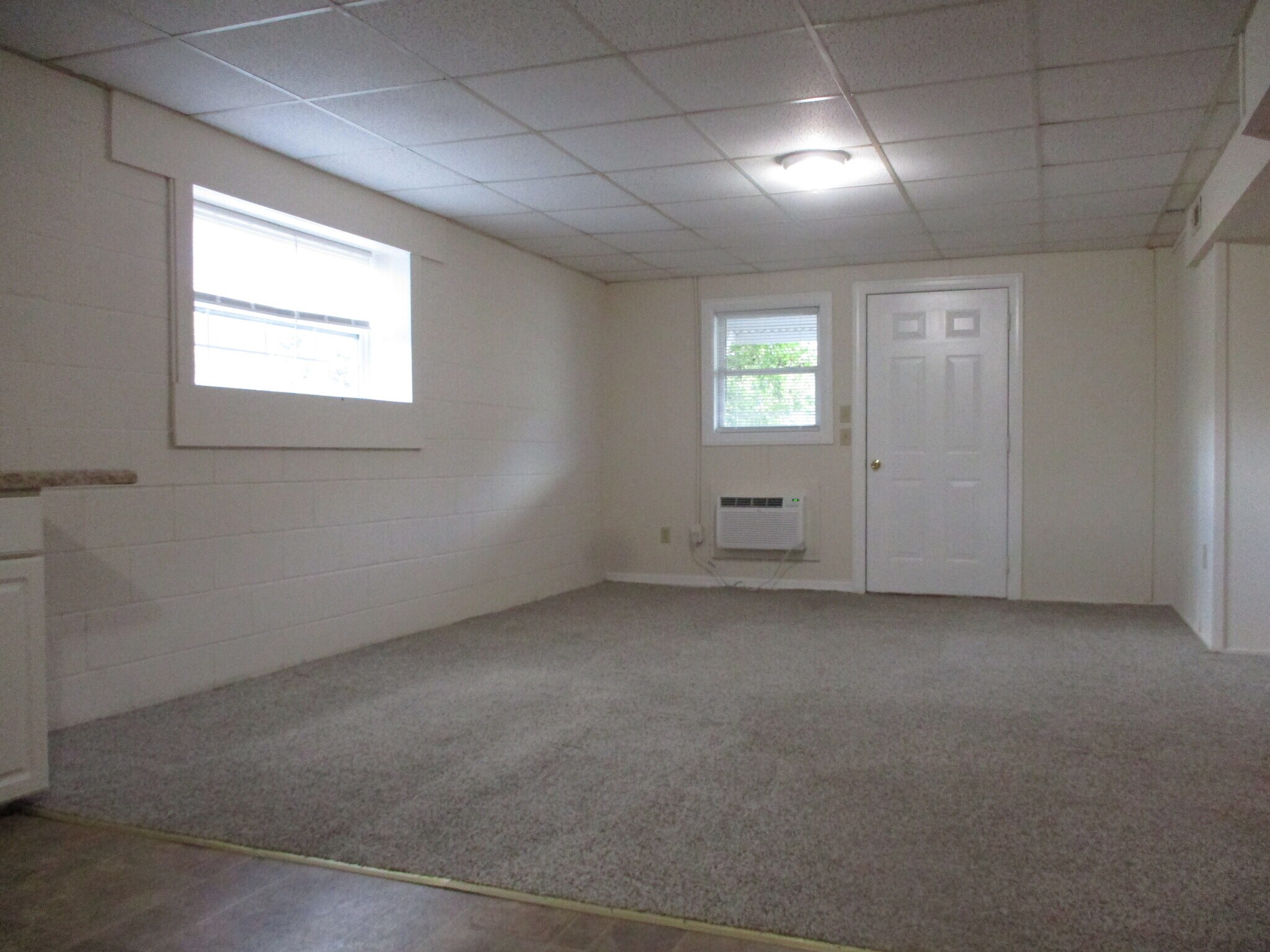 Building Photo - 124 Hibiscus Dr