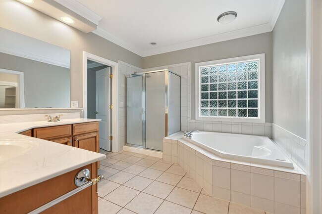 Building Photo - Welcome to Governor's Village Sprawling one level living with added Bonus space
