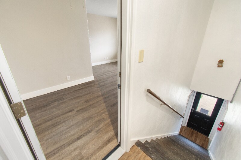 Building Photo - 4460 Old Mission Rd