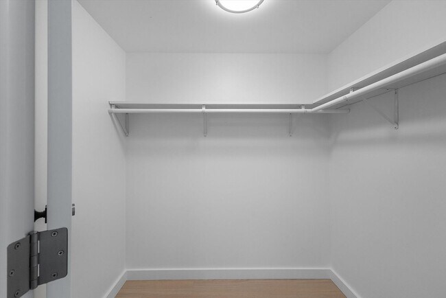 Building Photo - 1533 Lafayette St