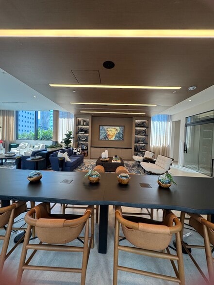 Building Photo - 777 NW 1st St