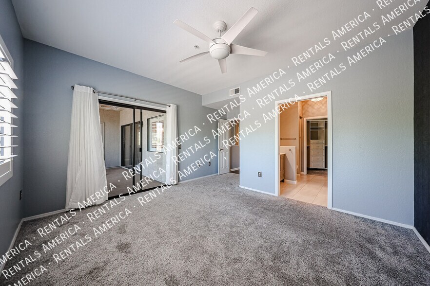 Building Photo - 9555 E Raintree Dr