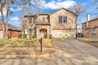 Building Photo - 505 Erica Ln