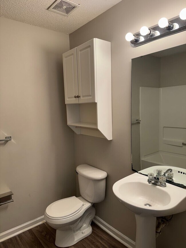 Building Photo - 3730 Pardue Woods Pl