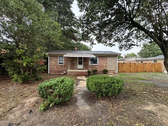 Building Photo - 107 Caswell St