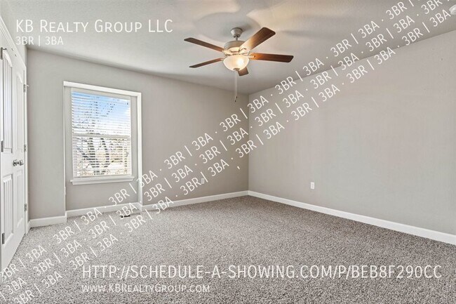 Building Photo - 3 Bed Townhome in Belton; Raymore-Peculiar...