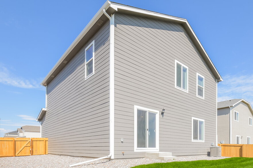 Building Photo - 7250 Crystal Ave