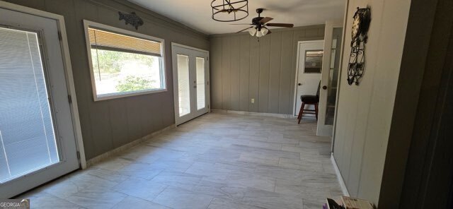 Building Photo - 105 Crestwood Cir