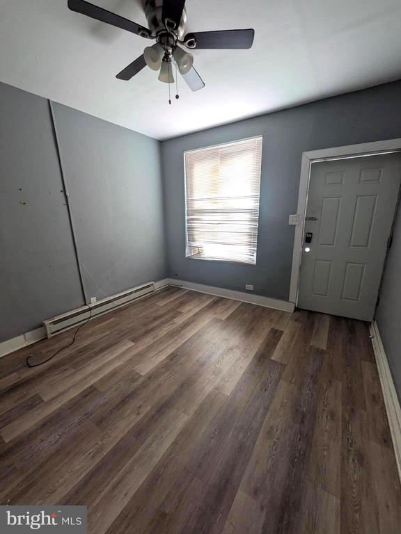 Primary Photo - 1825 E Harold St