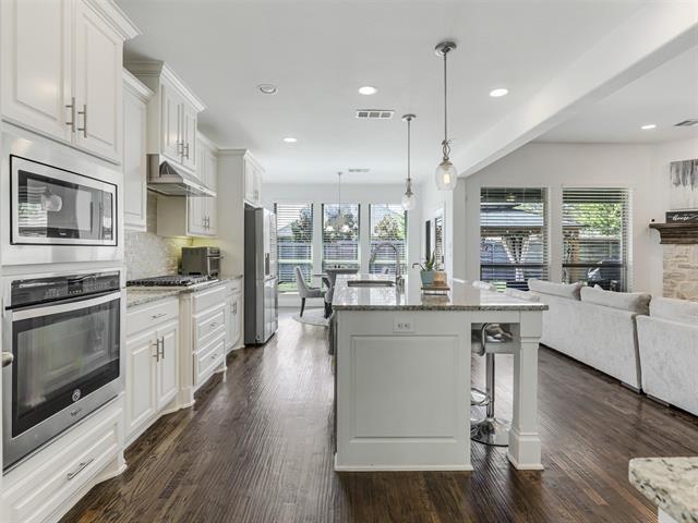 Building Photo - 708 Sandbox Dr