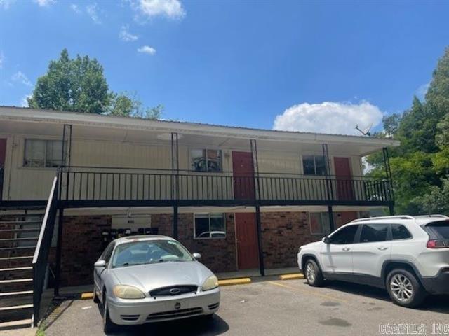 Building Photo - 2600 S Beech St