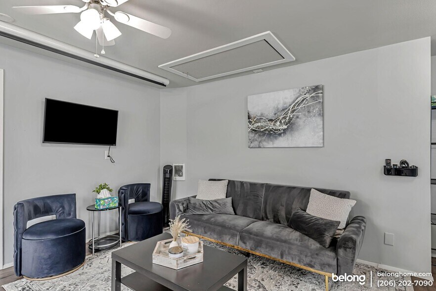 Building Photo - 1924 S 254th Pl