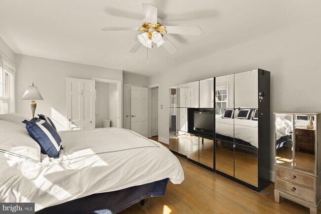 Building Photo - 7932 Orchid St NW