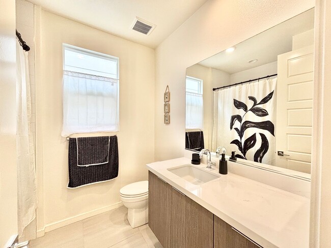 Building Photo - Coastal Living Elevated at Shoreline | 4 B...