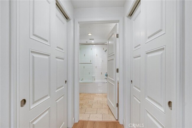 Building Photo - 468 Caruso Ave