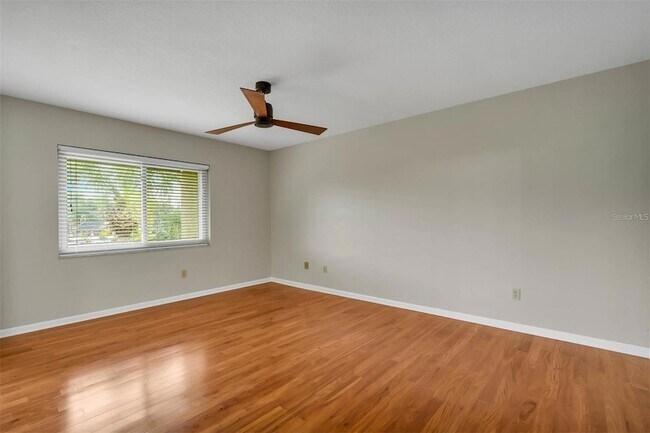 Building Photo - 15 Escondido Cir