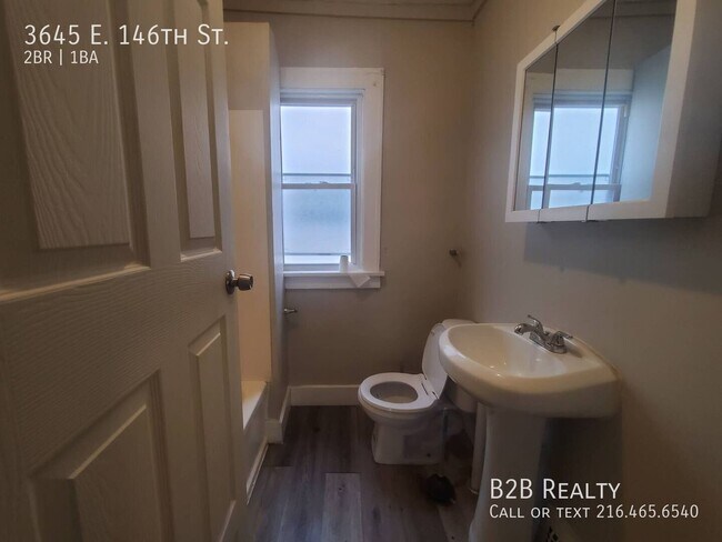 Building Photo - 3645 E 146th St