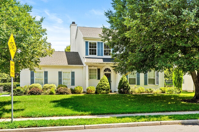 Building Photo - 412 Denow Rd