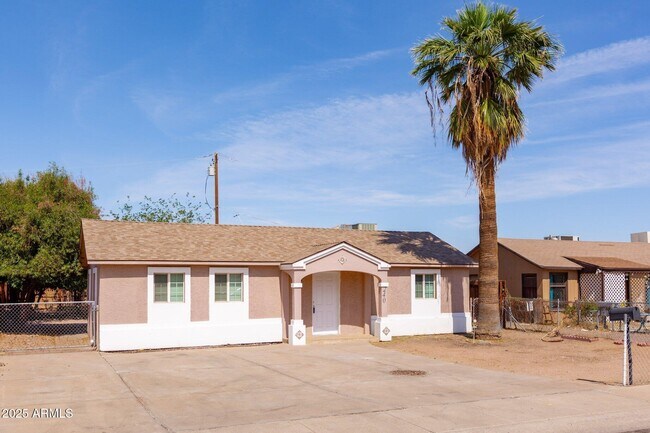 Building Photo - 240 N Monte Vista St