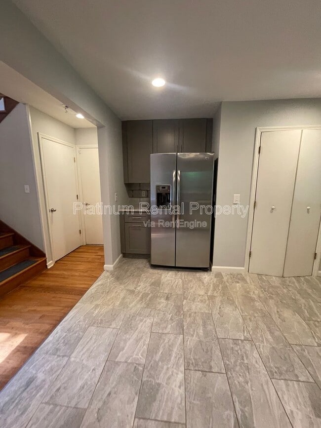Building Photo - 4186 Nowata Dr NE