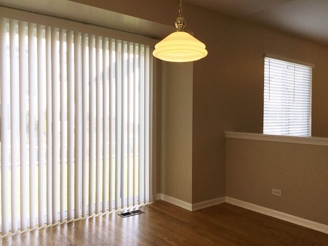 Building Photo - 34233 N Wineberry Ln