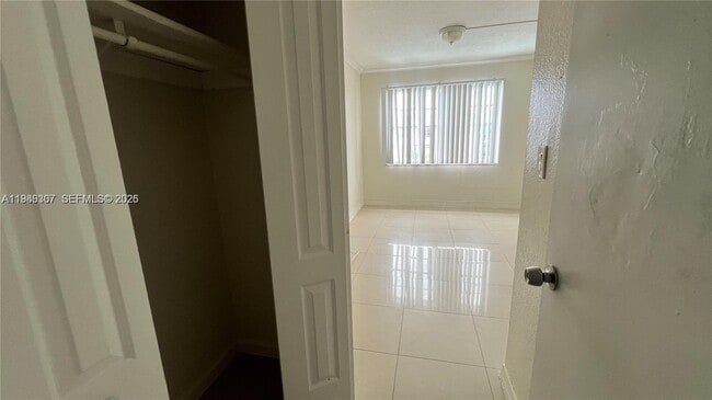 Building Photo - 486 NW 165th St