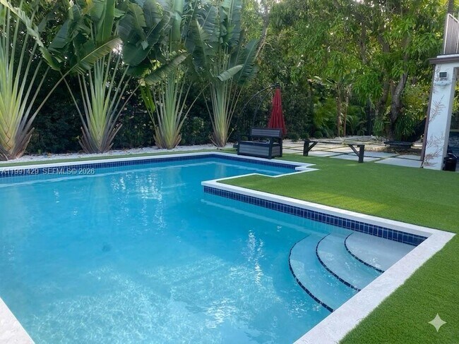 Building Photo - 8164 SW 171st St