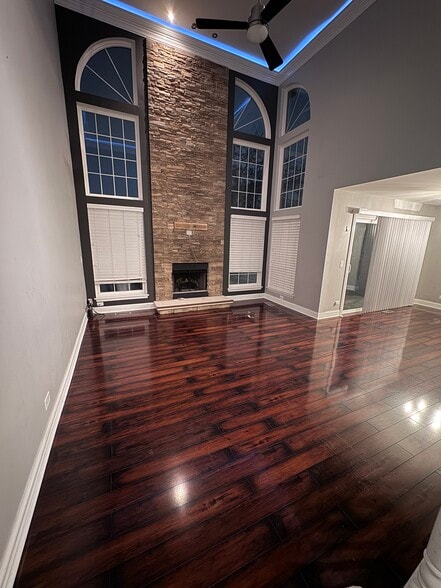 Building Photo - 155 Stirling Ln