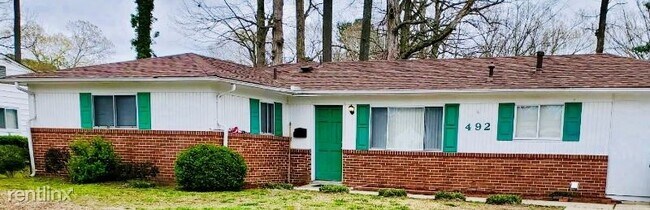 Primary Photo - 3 br, 2 bath House - 492 Garrison Place