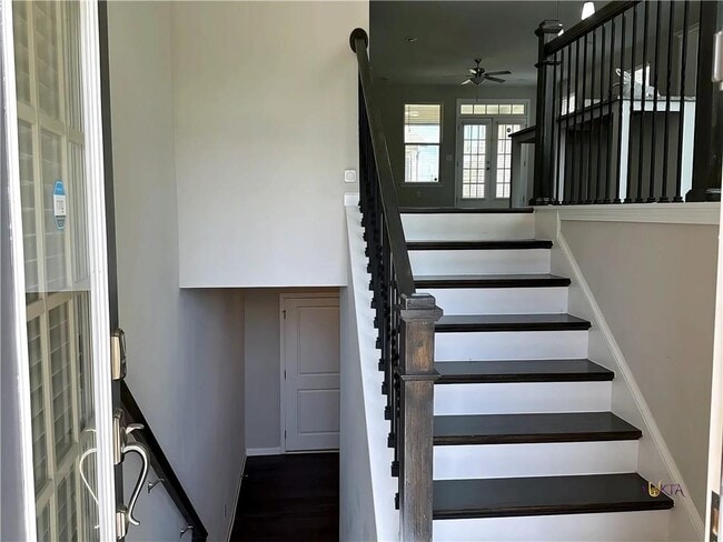 Building Photo - 4210 Essex Pond Wy