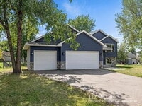 Building Photo - 117 Mill Rd