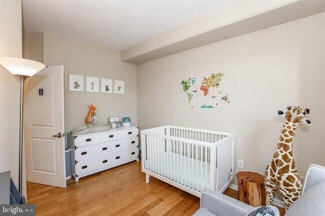 Building Photo - 715 6th St NW