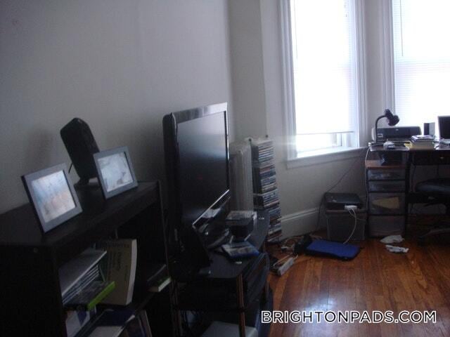 Building Photo - 10 Lothian Rd