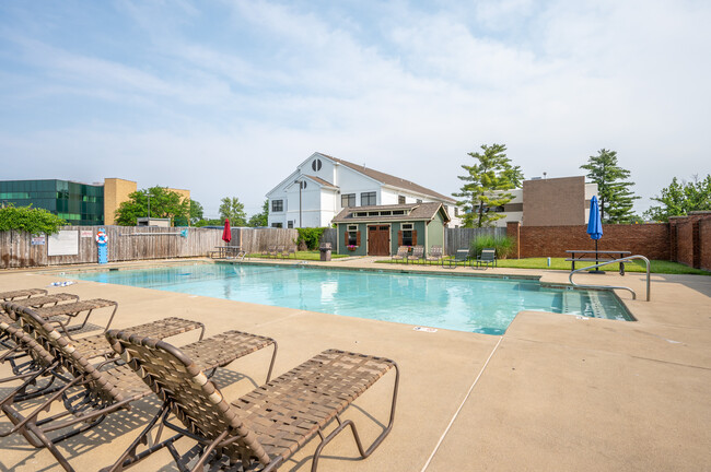 Community pool - 7752 Montgomery Rd