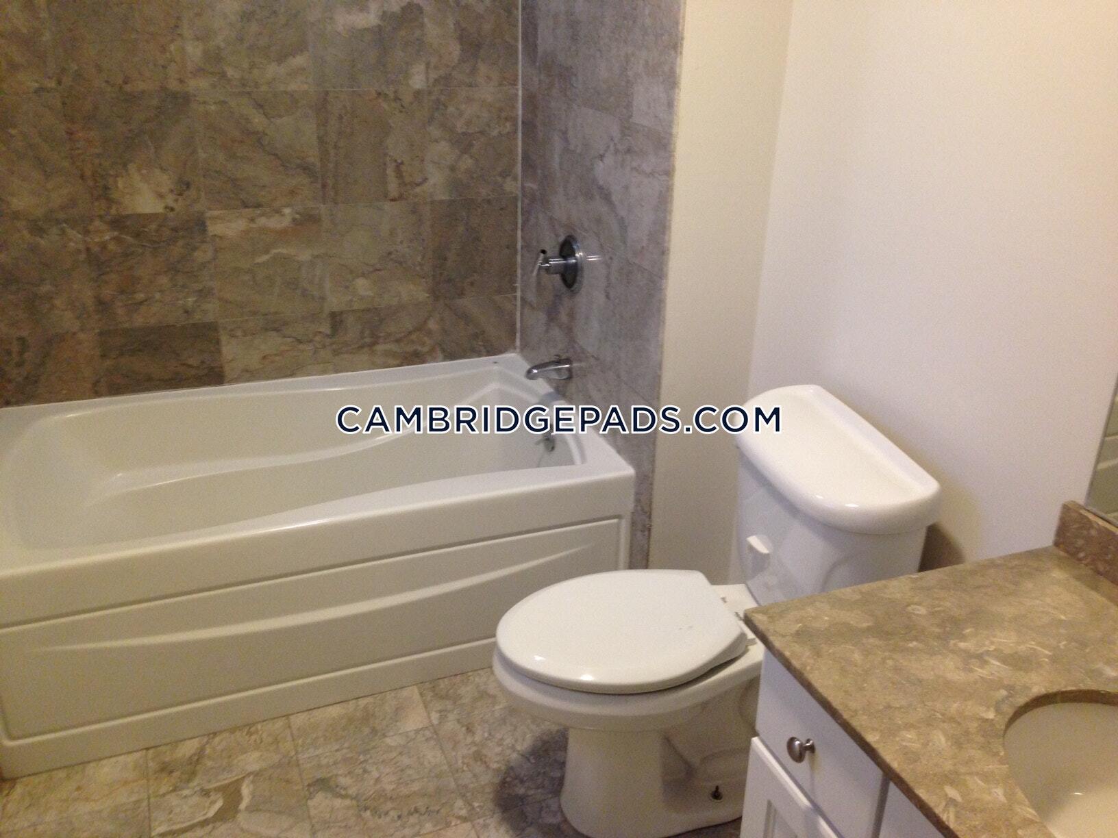 Building Photo - 110 Second St