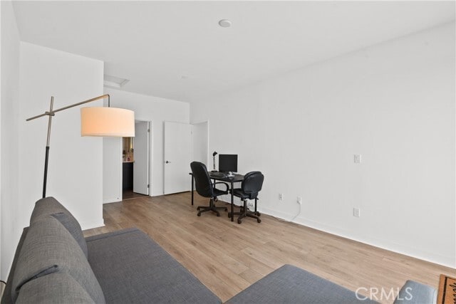 Building Photo - 257 Elm Ave