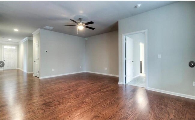 Building Photo - 163 Archie Way