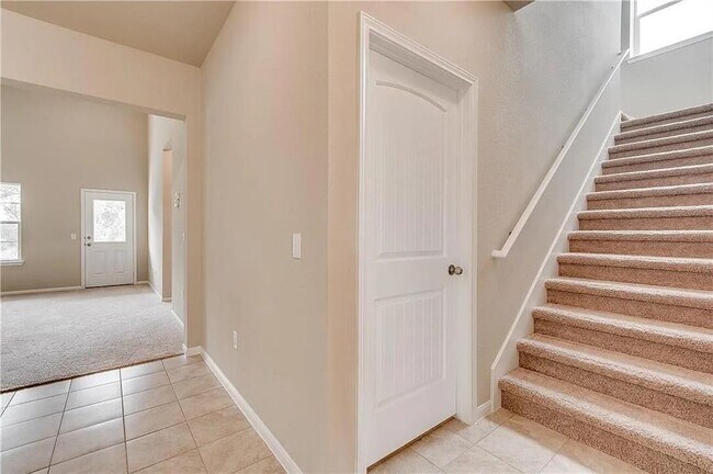 Building Photo - 11125 Night Camp Dr