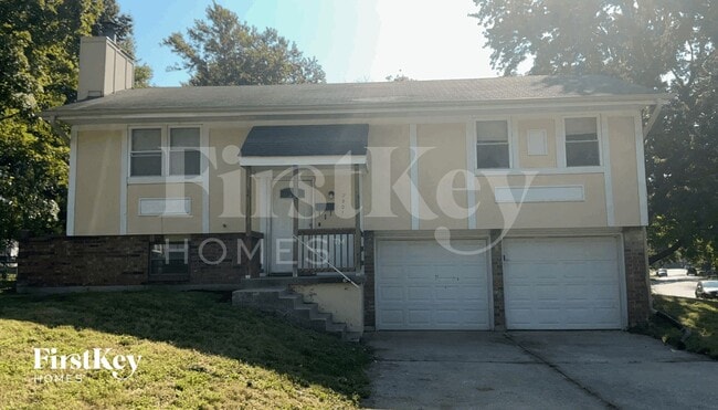 Building Photo - 7901 Sunset Cir