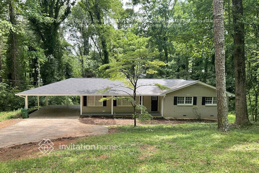 Primary Photo - 4953 Rockbridge Rd SW