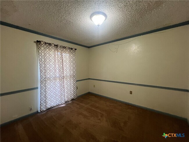 Building Photo - 259 Cloud Ln