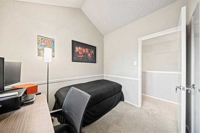 Building Photo - 216 Cutting Horse Ln